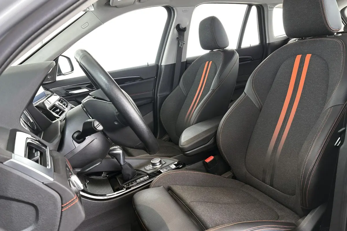 xDrive25e Executive Sport Line Trekhaak Harman Kardon Memory