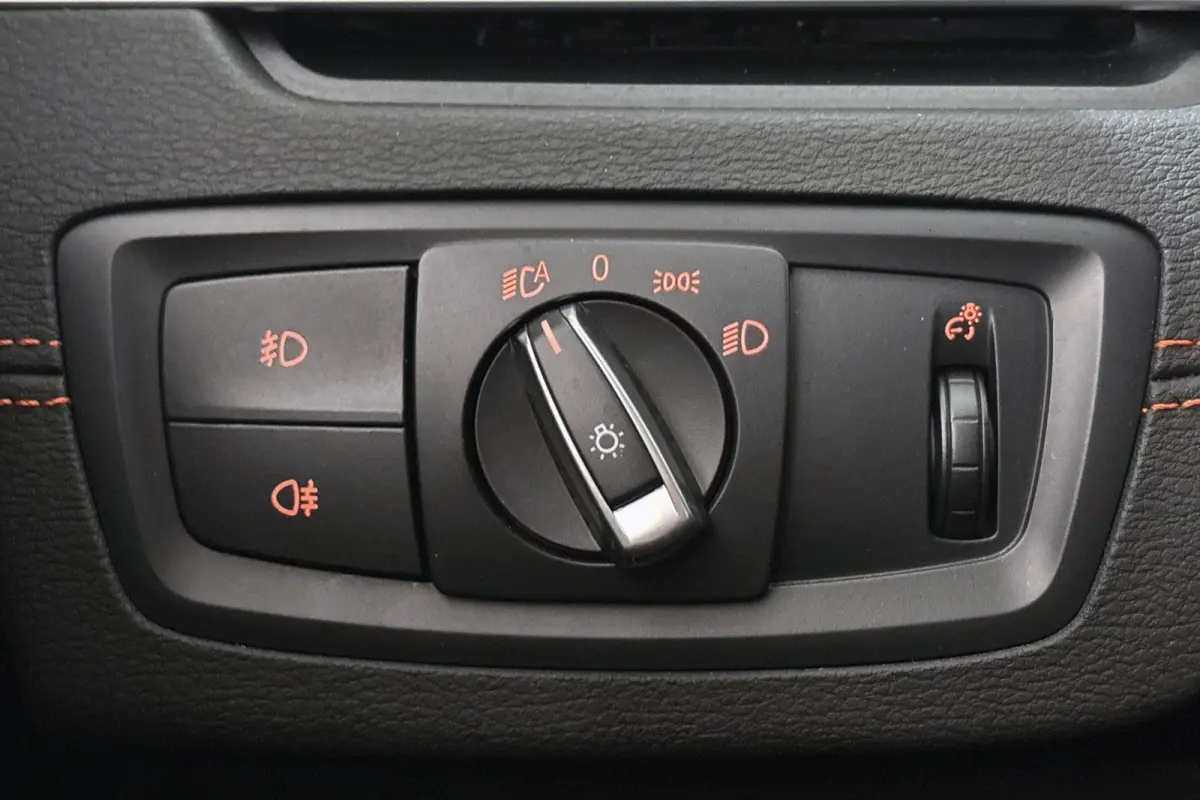 xDrive25e Executive Sport Line Trekhaak Harman Kardon Memory