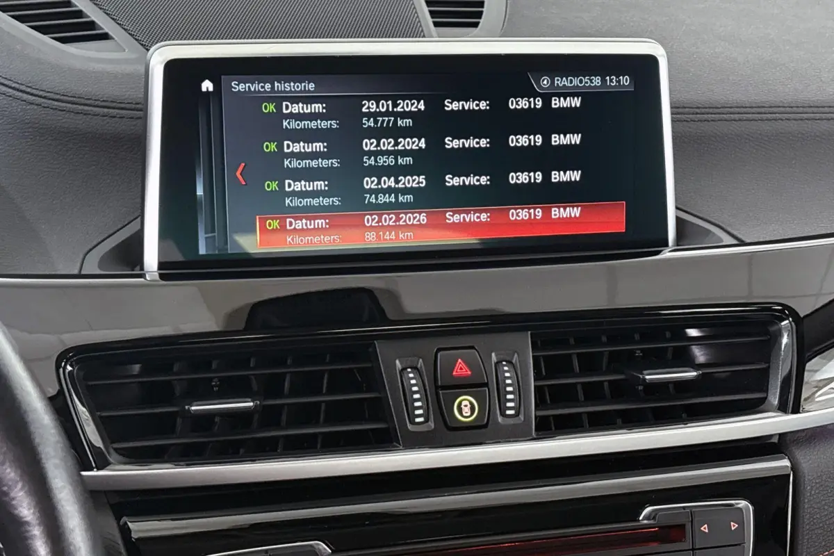 xDrive25e Executive Sport Line Trekhaak Harman Kardon Memory