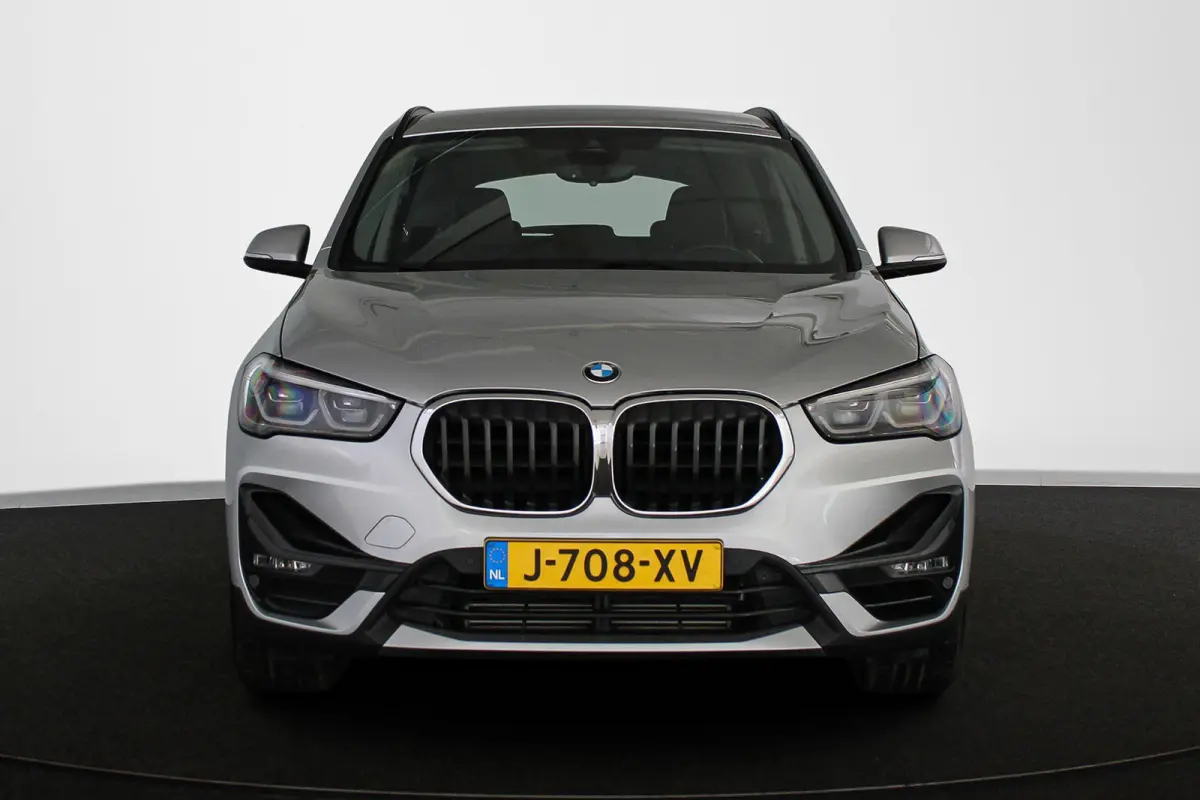 xDrive25e Executive Sport Line Trekhaak Harman Kardon Memory