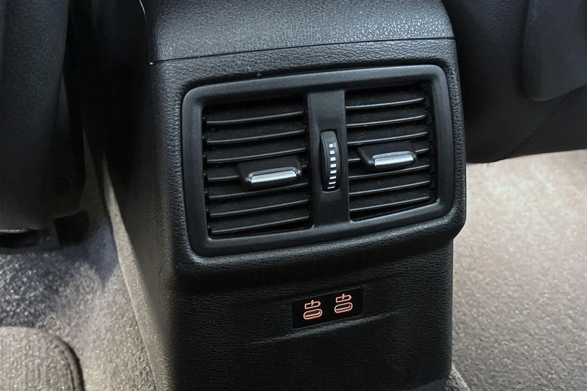 xDrive25e Executive Sport Line Trekhaak Harman Kardon Memory