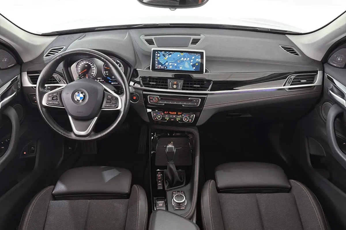 xDrive25e Executive Sport Line Trekhaak Harman Kardon Memory