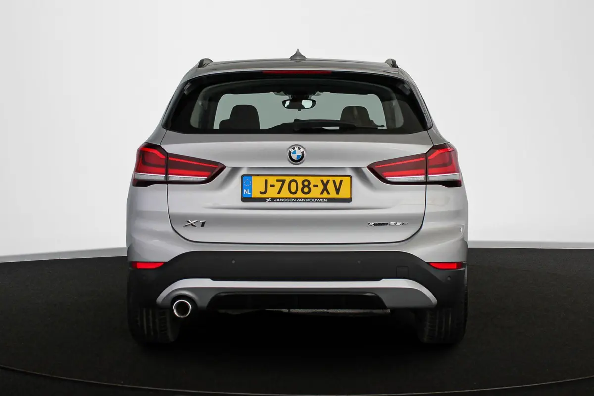 xDrive25e Executive Sport Line Trekhaak Harman Kardon Memory