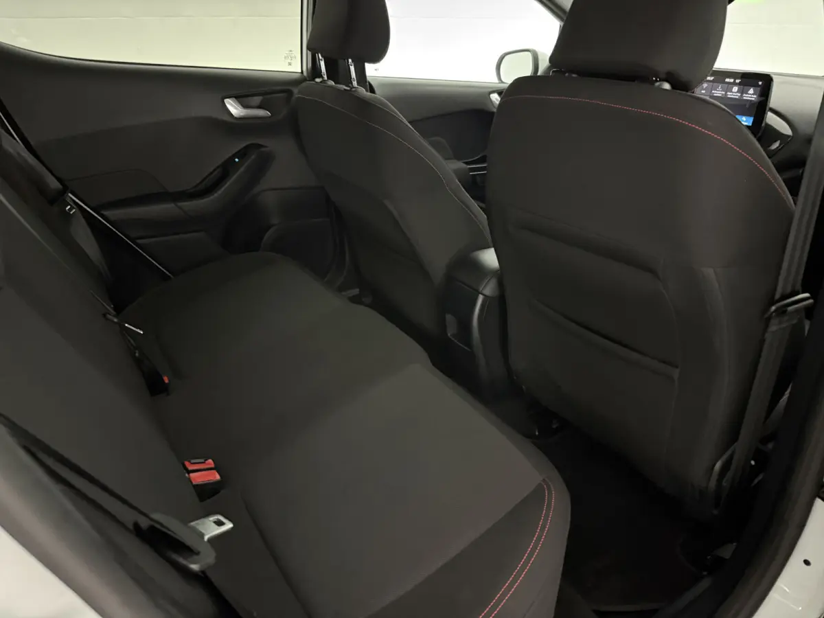 1.0 EcoBoost Hybrid ST-Line | Cruise | Carplay | Clima | Stoel/Stuurverw. | Parkeersens. | NAP