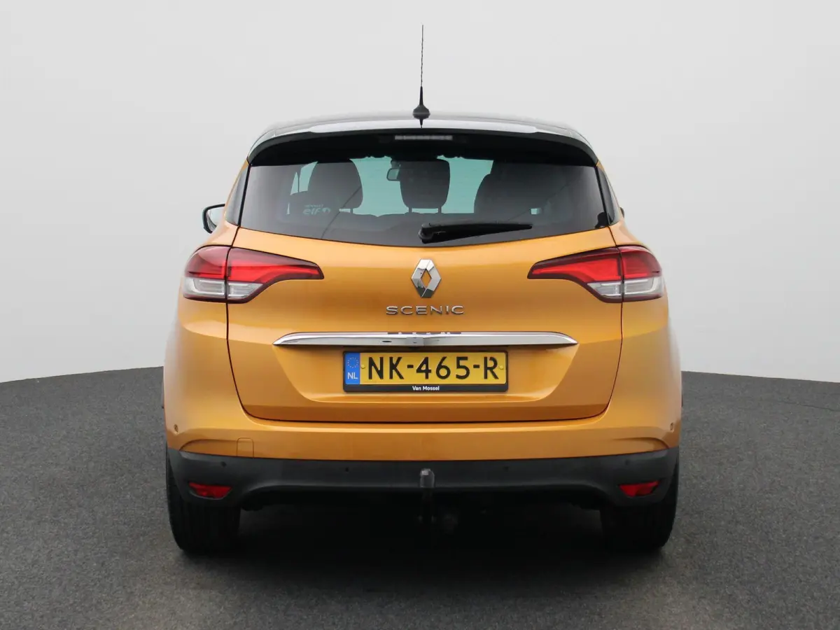 1.2 TCe Intens | Airconditioning | Cruise Control | Lederen Bekleding | Achteruitrijcamera | Trekhaak |