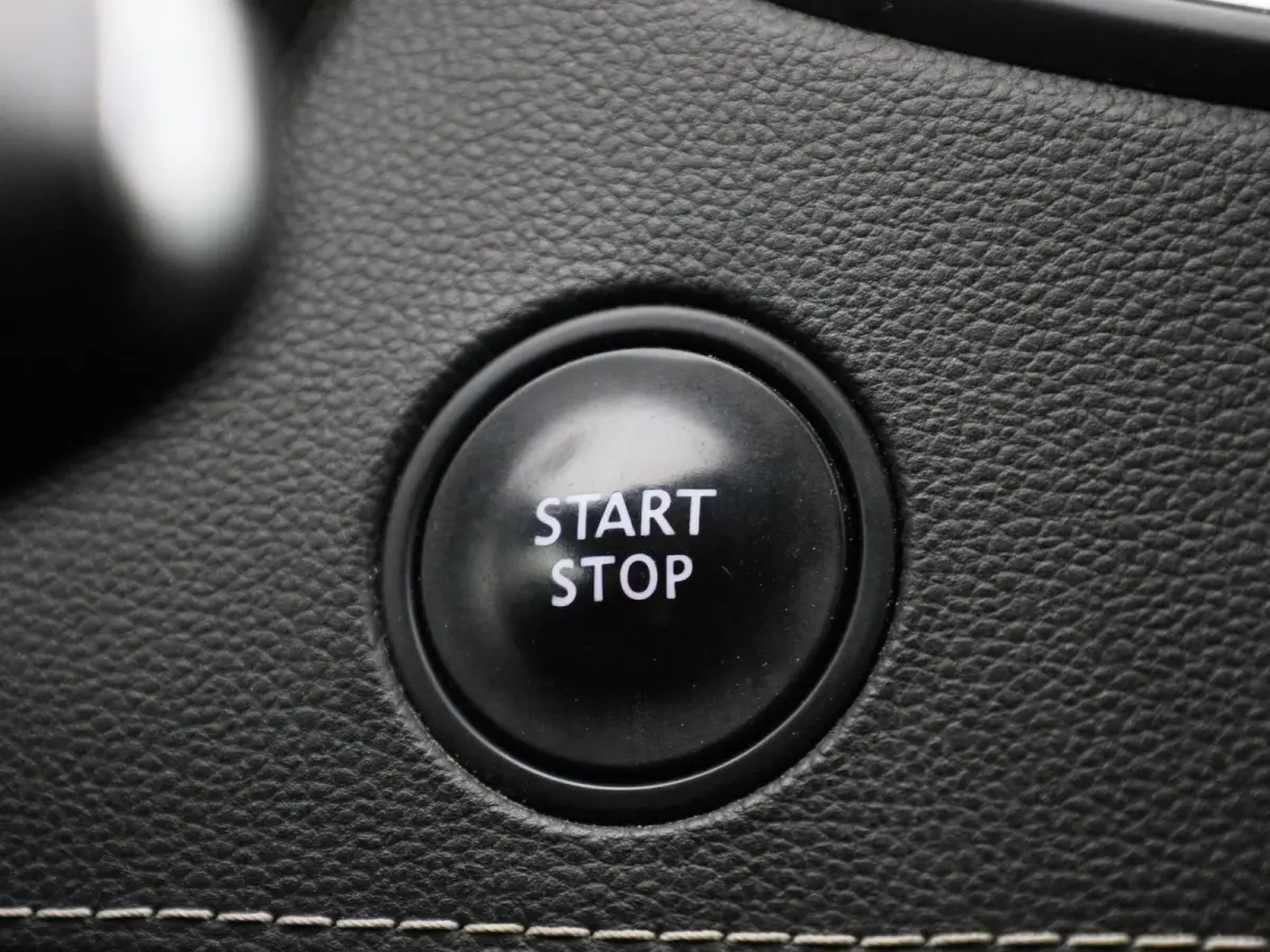 1.2 TCe Intens | Airconditioning | Cruise Control | Lederen Bekleding | Achteruitrijcamera | Trekhaak |
