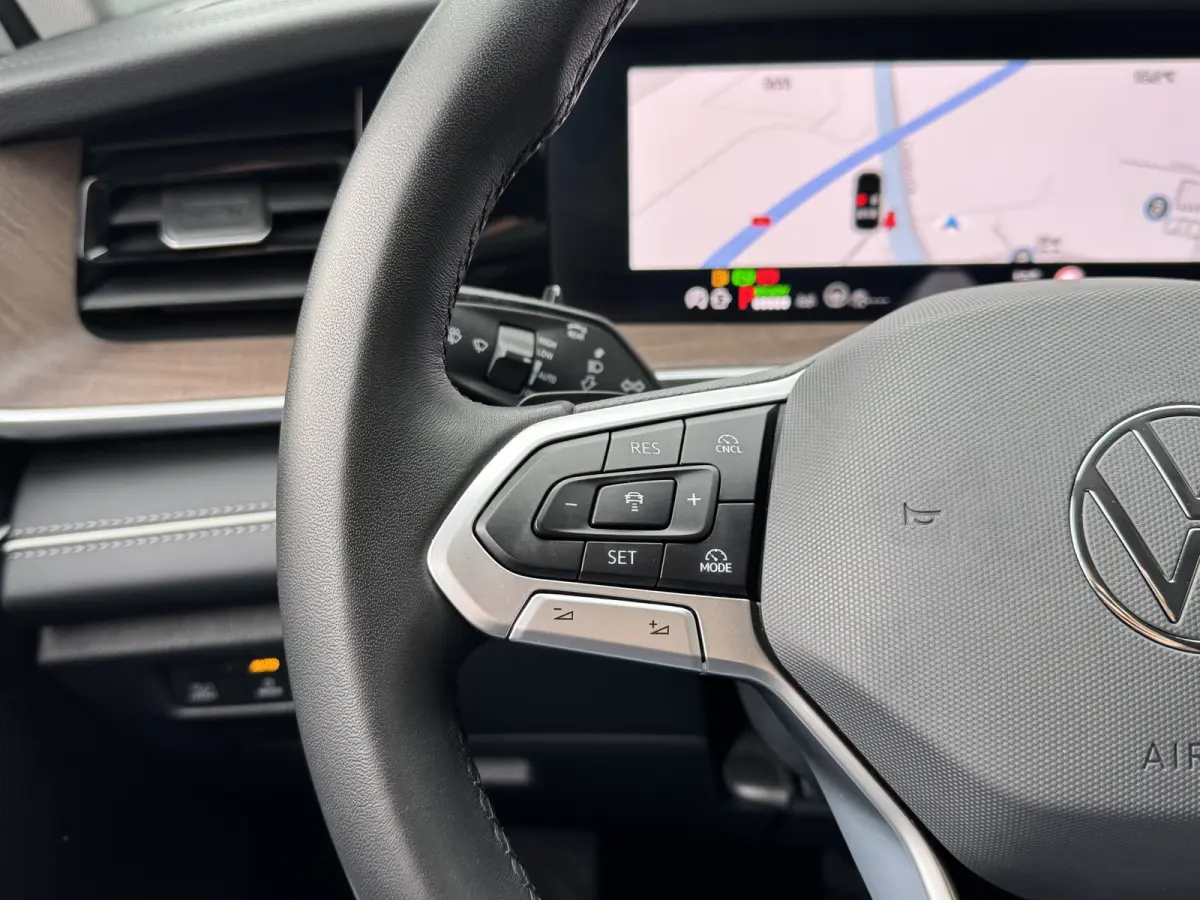 1.5 TSI eHybrid 204PK DSG HYBRID ELEGANCE 360°CAMERA/TREKHAAK/IQ.LIGHT/KEYLESS FABRIEKSGARANTIE
