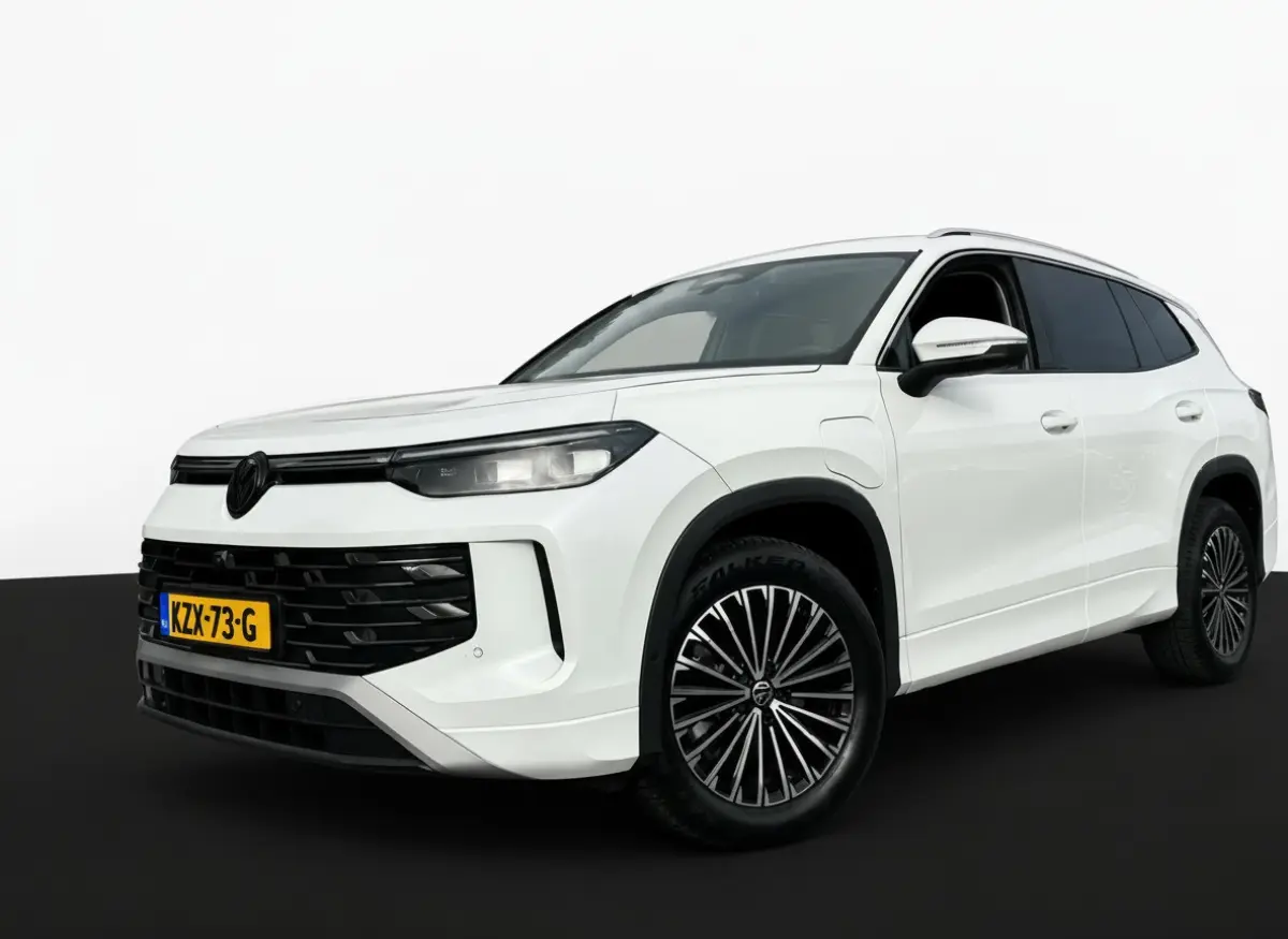 1.5 TSI eHybrid 204PK DSG HYBRID ELEGANCE 360°CAMERA/TREKHAAK/IQ.LIGHT/KEYLESS FABRIEKSGARANTIE