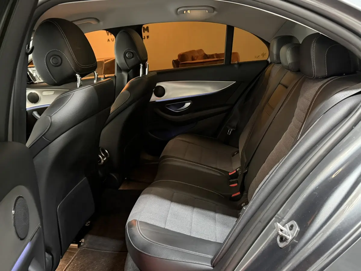 200 AMG 19"|Automaat|Garantie||Dealerond|Camera|LED|Ambient|Leder|Rijklaar