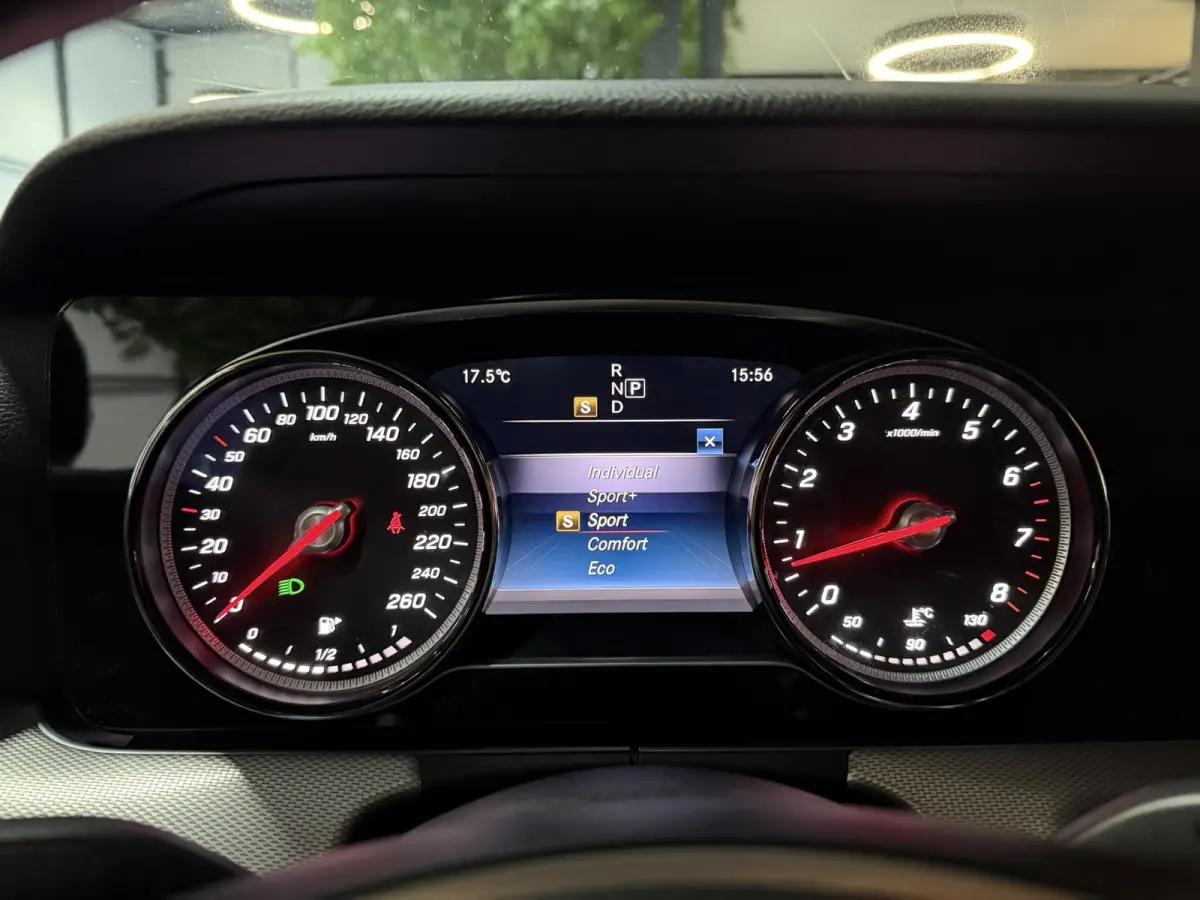 200 AMG 19"|Automaat|Garantie||Dealerond|Camera|LED|Ambient|Leder|Rijklaar
