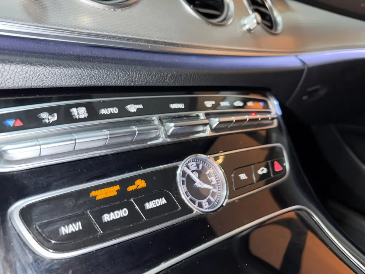 200 AMG 19"|Automaat|Garantie||Dealerond|Camera|LED|Ambient|Leder|Rijklaar