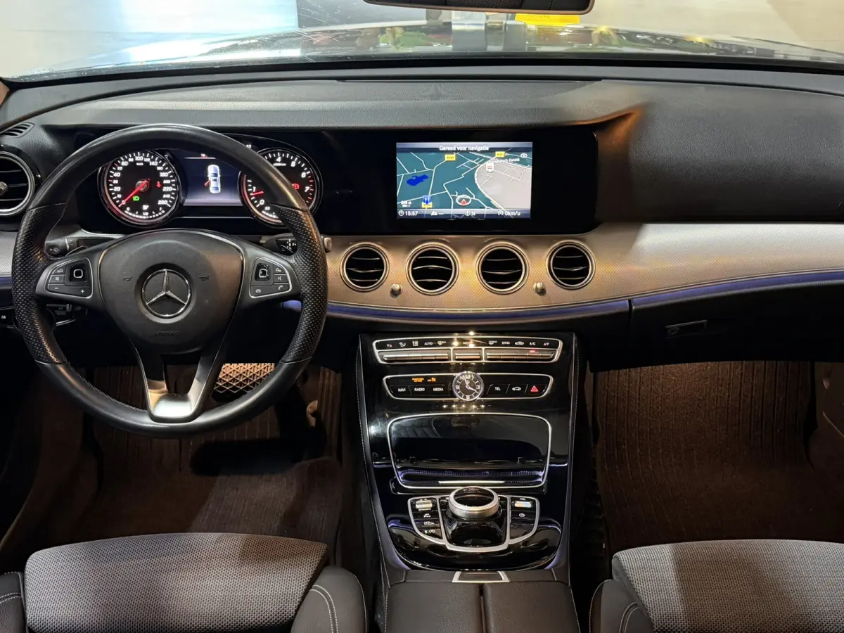 200 AMG 19"|Automaat|Garantie||Dealerond|Camera|LED|Ambient|Leder|Rijklaar