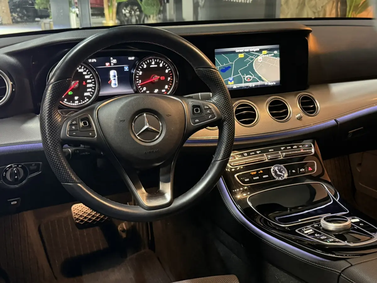 200 AMG 19"|Automaat|Garantie||Dealerond|Camera|LED|Ambient|Leder|Rijklaar