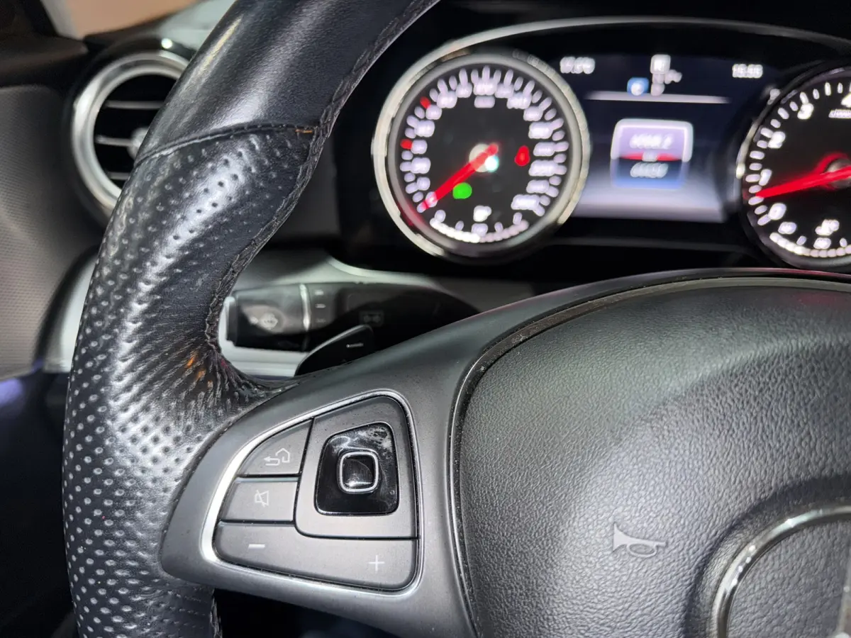 200 AMG 19"|Automaat|Garantie||Dealerond|Camera|LED|Ambient|Leder|Rijklaar