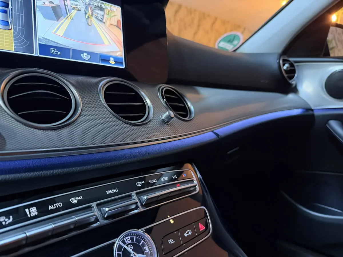 200 AMG 19"|Automaat|Garantie||Dealerond|Camera|LED|Ambient|Leder|Rijklaar