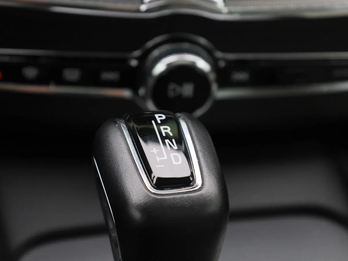 2.0 T5 AWD Inscription | Automaat | Apple Carplay / Android Auto | Stoelverwaming | Stoelventilatie | Achteruitrijcamera |