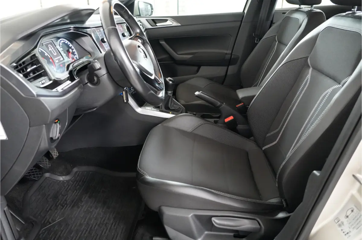 1.0 TSI | Stl. verw. | Navi | Cruise | PDC | Apple/Android |
