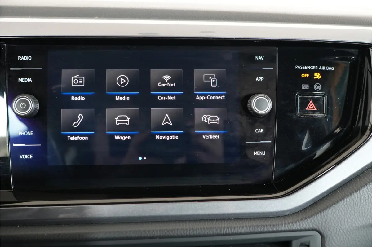 1.0 TSI | Stl. verw. | Navi | Cruise | PDC | Apple/Android |
