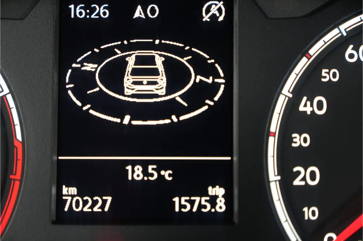 1.0 TSI | Stl. verw. | Navi | Cruise | PDC | Apple/Android |