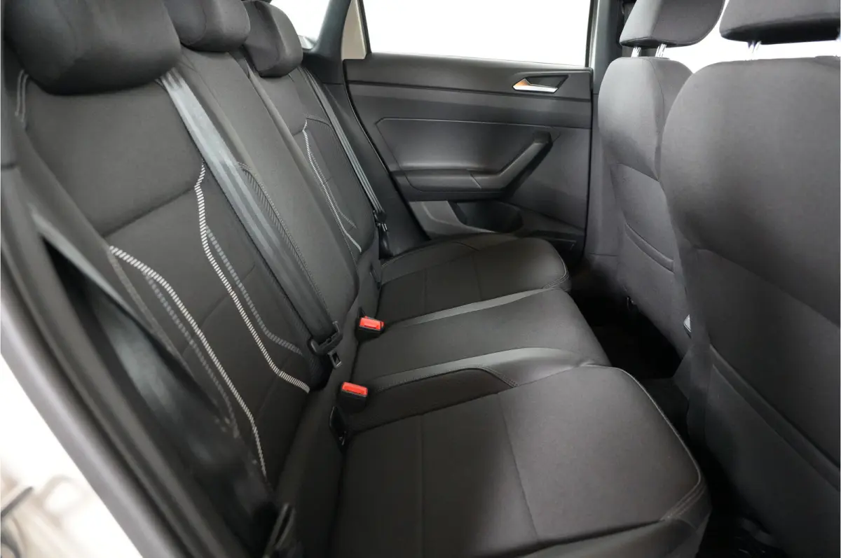 1.0 TSI | Stl. verw. | Navi | Cruise | PDC | Apple/Android |