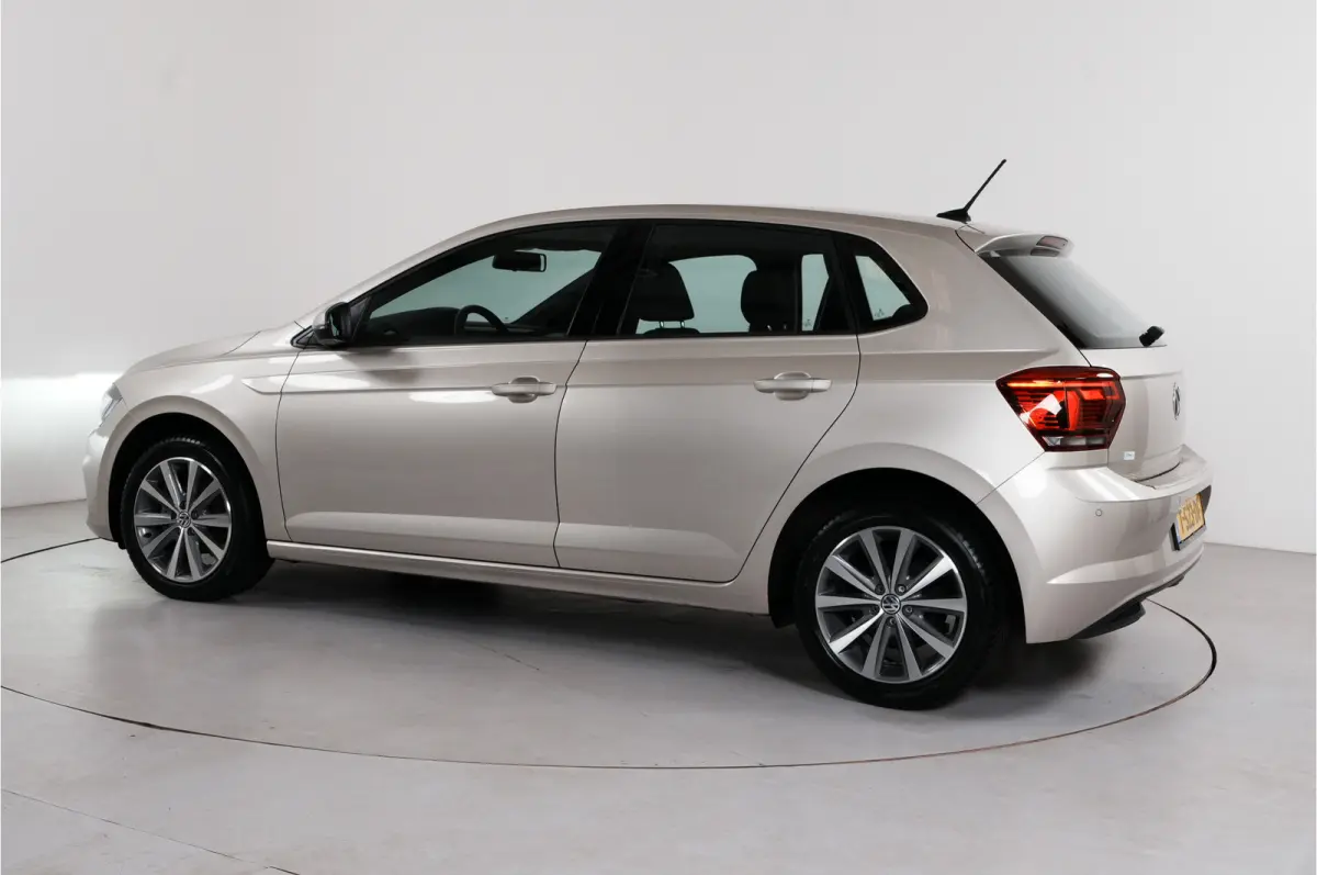 1.0 TSI | Stl. verw. | Navi | Cruise | PDC | Apple/Android |