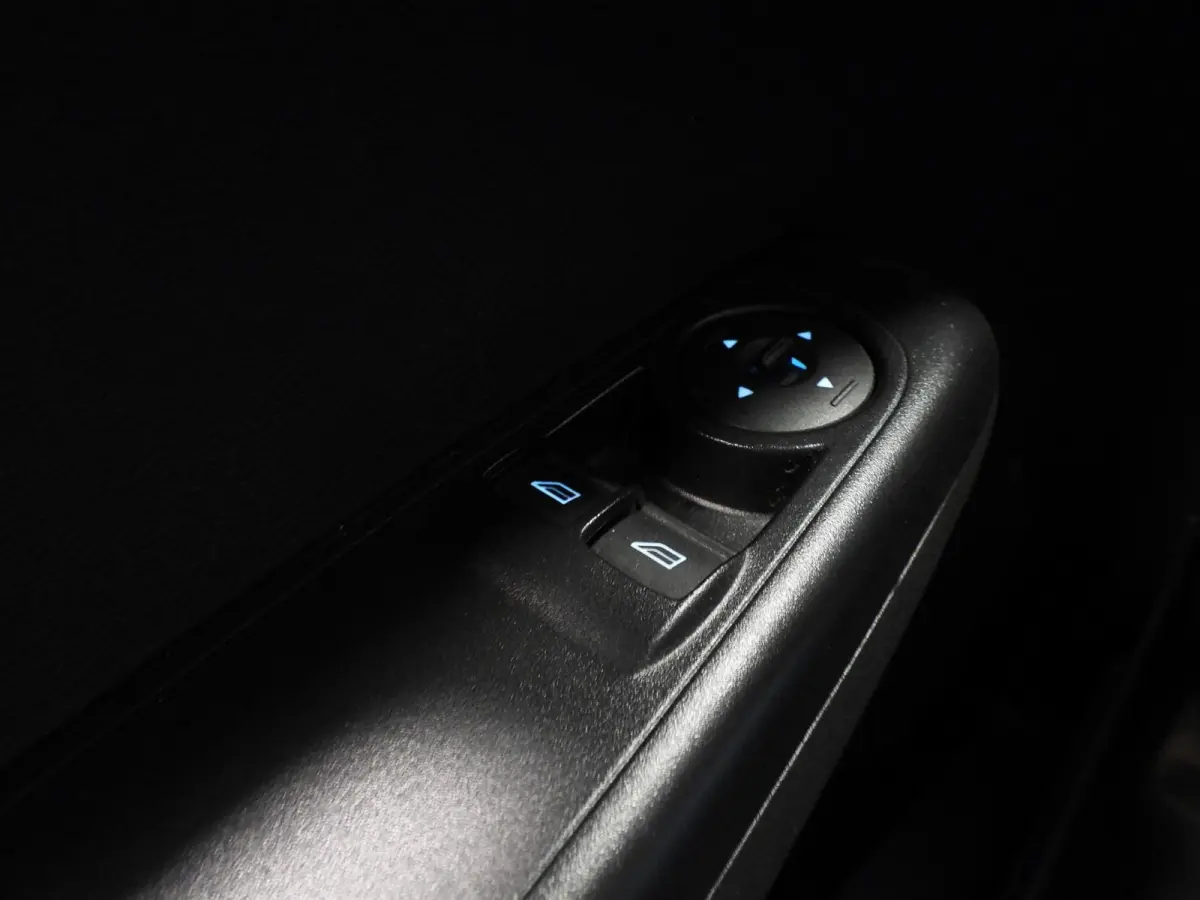1.0 Trend EcoBoost NAVI/AIRCO/CRUISE/PDC/SCHUIFDEUR!