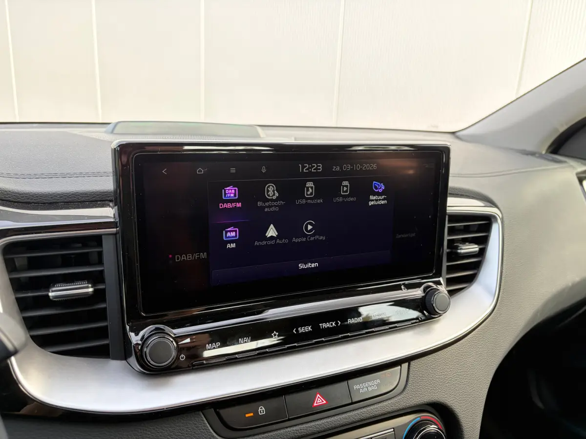 1.6 GDi PHEV DynamicLine | Trekhaak 1300kg geremd | Apple carplay | Android Auto | Stoelverwarming voor | Stuurverwarming | Climate Control | Adaptive Cruise Control |