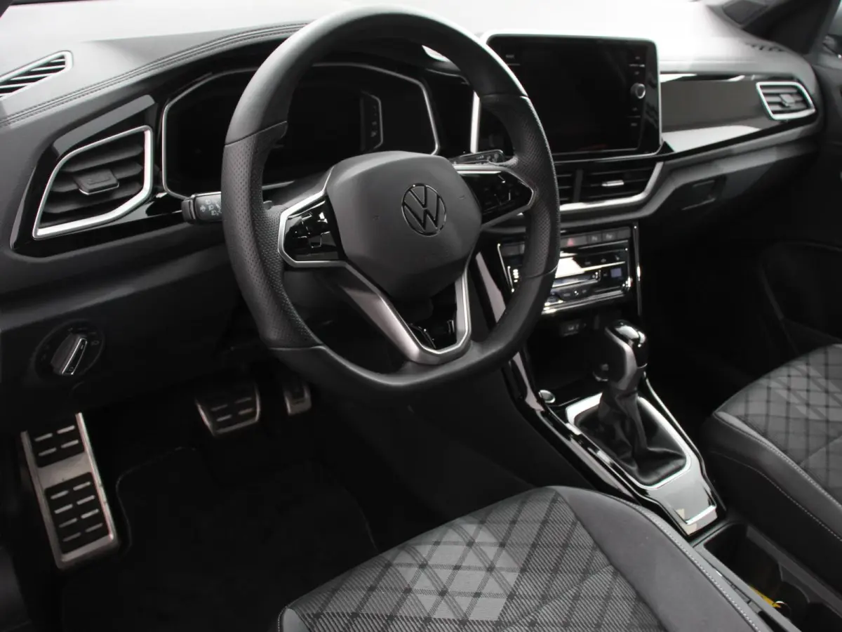 1.5 TSI Automaat R-Line Edition Digitale Cockpit Navigatie Appel Carplay/Android Auto Climate Control Extra getint Glas Stoelverwarming Dab Led Adaptive Cruise Control