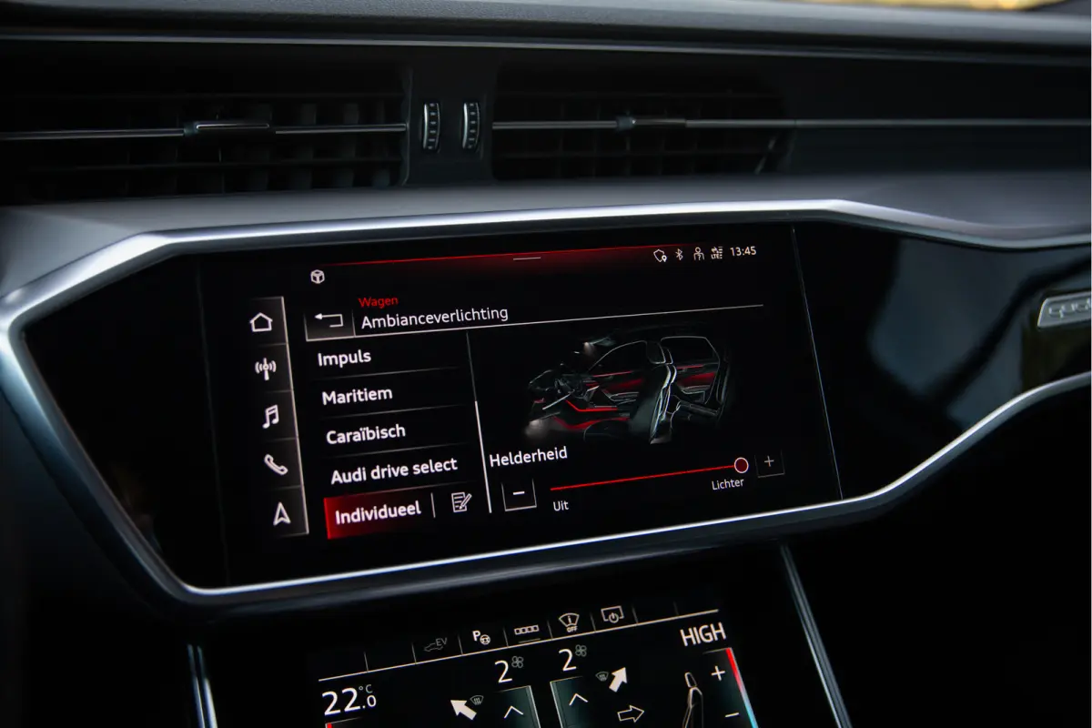 55 TFSI e quattro Competition , Pano, Trekhaak, Head-up Display, B&O, Matrix Led