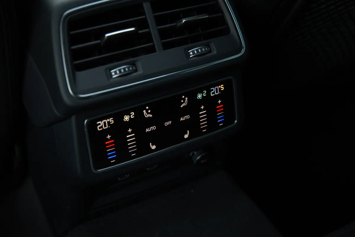 55 TFSI e quattro Competition , Pano, Trekhaak, Head-up Display, B&O, Matrix Led