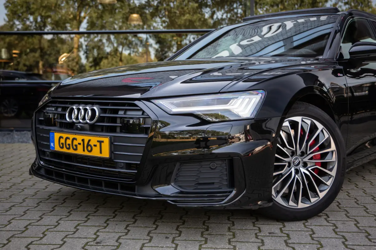 55 TFSI e quattro Competition , Pano, Trekhaak, Head-up Display, B&O, Matrix Led