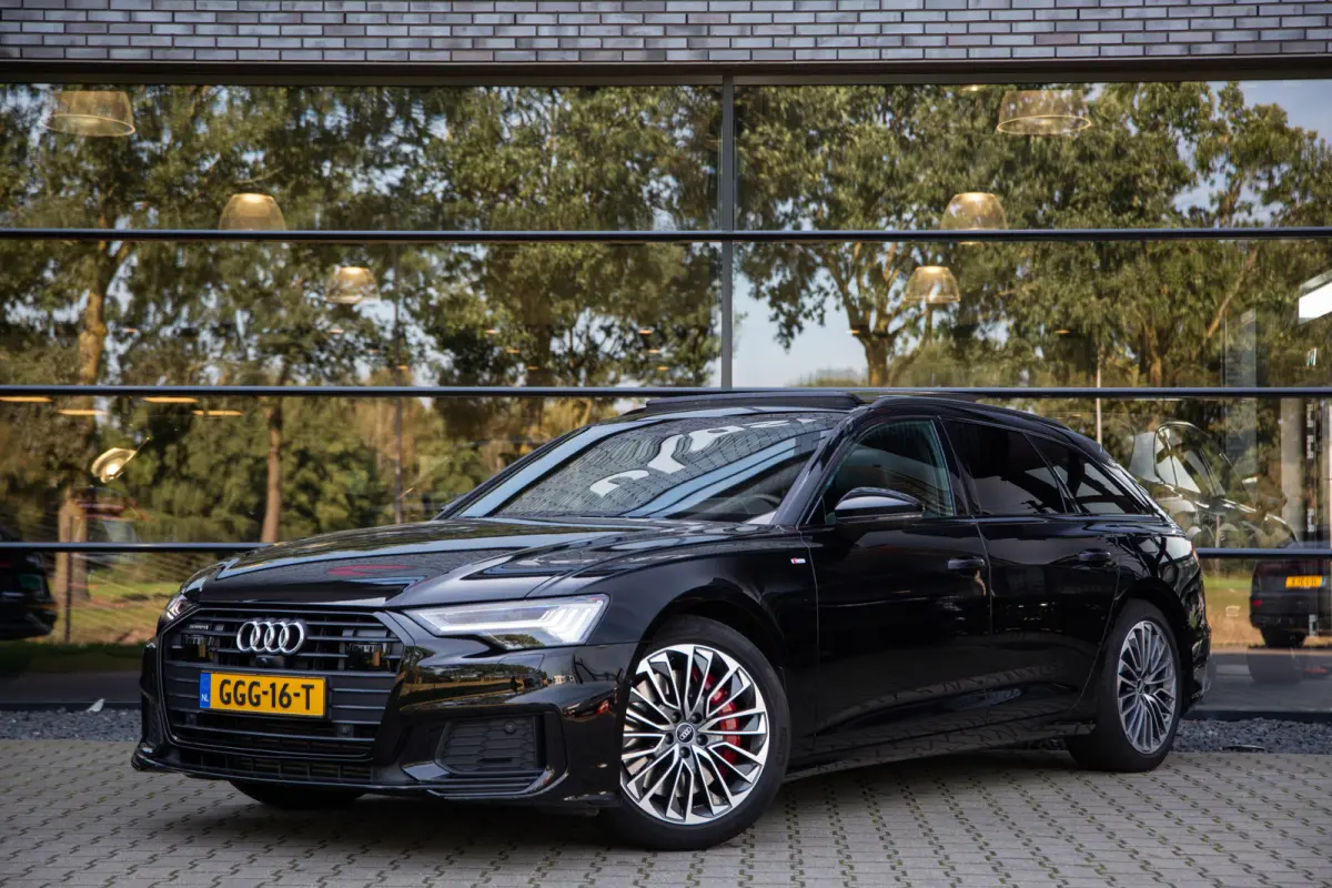 55 TFSI e quattro Competition , Pano, Trekhaak, Head-up Display, B&O, Matrix Led