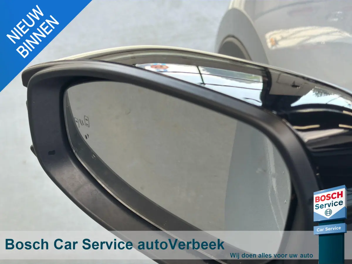2.0 Plug-in Hybrid 220 Executive | Nieuw! | JBL Audio | Memory stoel | El.A.klep | Warmtepomp | 10 jaar Toyota garantie!