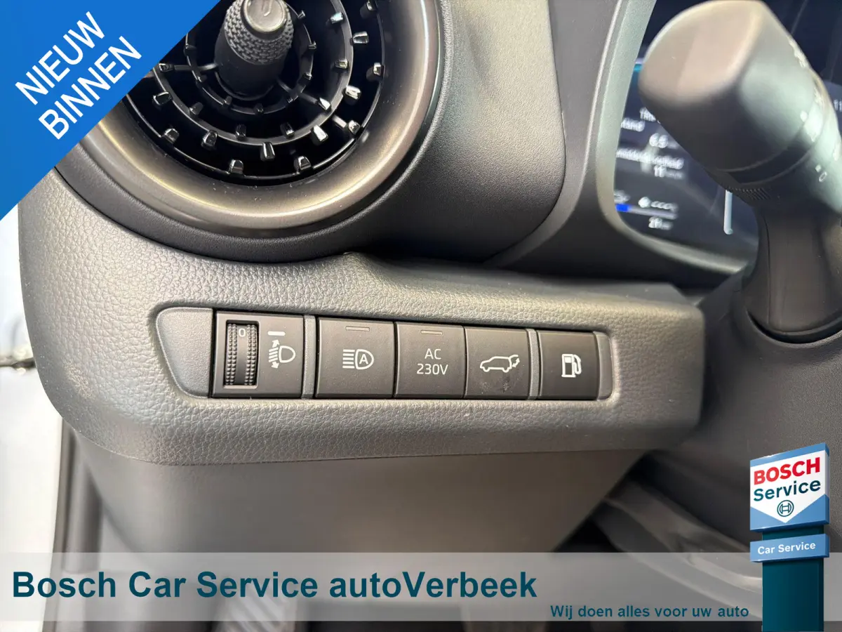 2.0 Plug-in Hybrid 220 Executive | Nieuw! | JBL Audio | Memory stoel | El.A.klep | Warmtepomp | 10 jaar Toyota garantie!