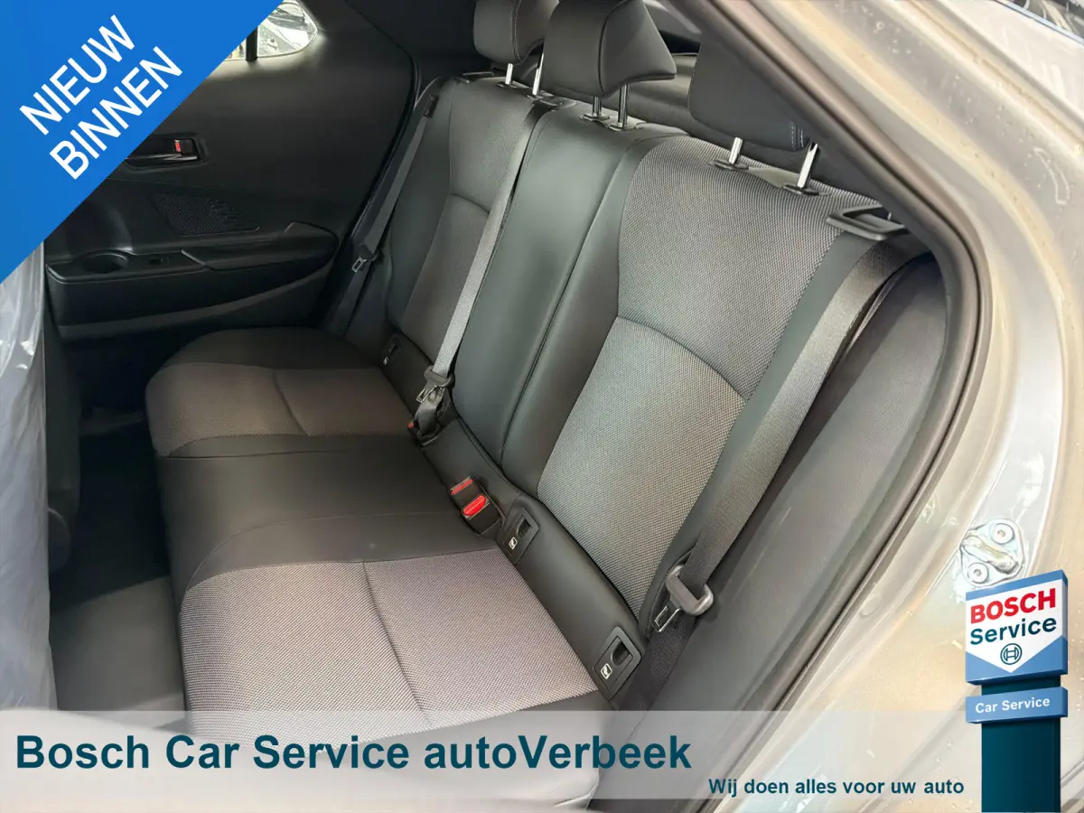 2.0 Plug-in Hybrid 220 Executive | Nieuw! | JBL Audio | Memory stoel | El.A.klep | Warmtepomp | 10 jaar Toyota garantie!