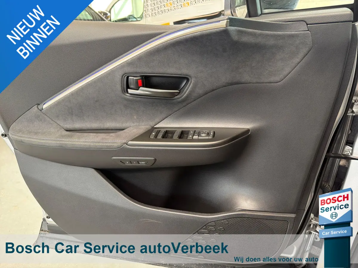 2.0 Plug-in Hybrid 220 Executive | Nieuw! | JBL Audio | Memory stoel | El.A.klep | Warmtepomp | 10 jaar Toyota garantie!