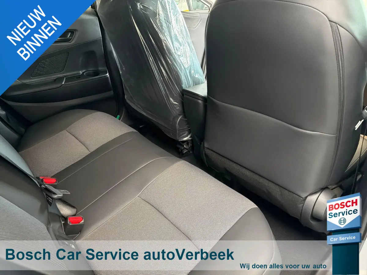 2.0 Plug-in Hybrid 220 Executive | Nieuw! | JBL Audio | Memory stoel | El.A.klep | Warmtepomp | 10 jaar Toyota garantie!