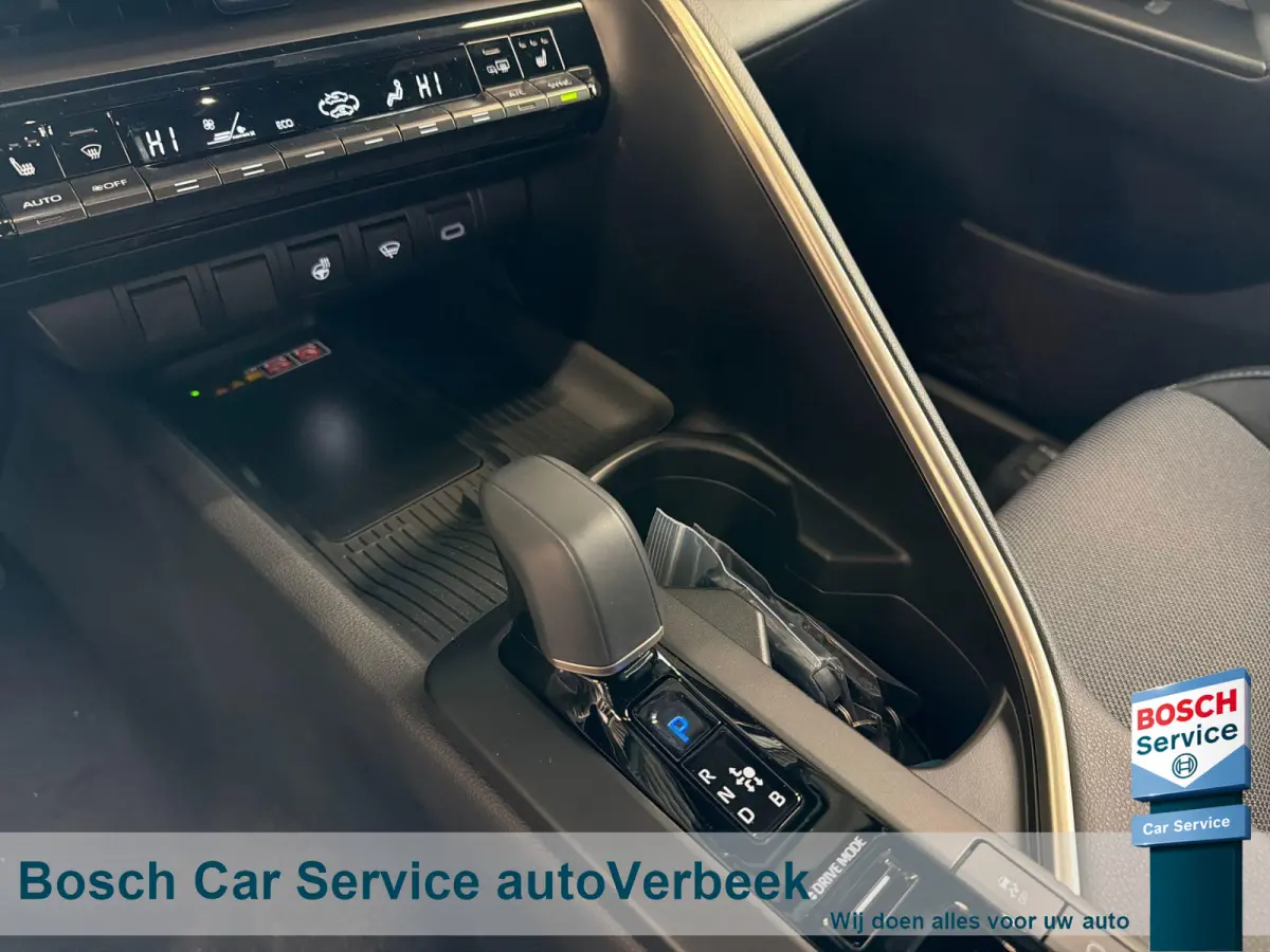 2.0 Plug-in Hybrid 220 Executive | Nieuw! | JBL Audio | Memory stoel | El.A.klep | Warmtepomp | 10 jaar Toyota garantie!