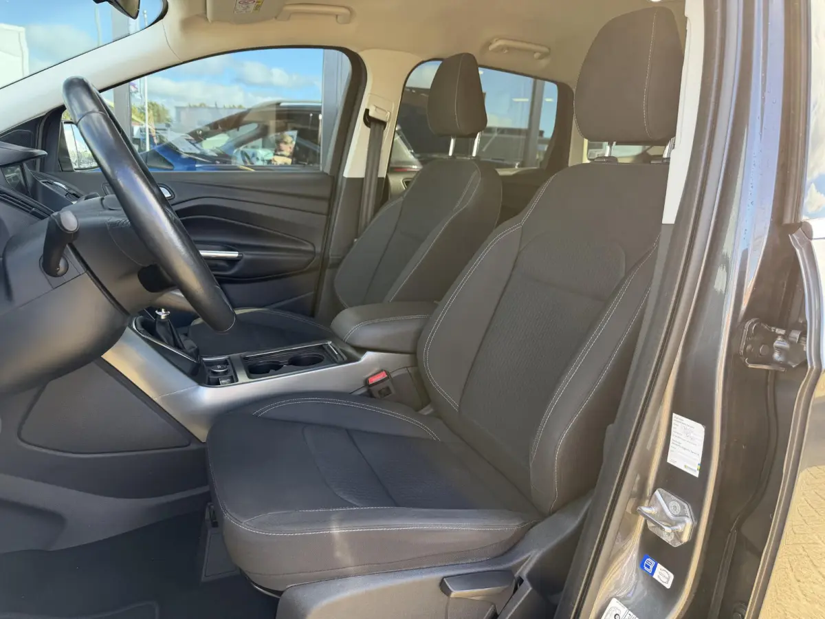 1.5 EcoBoost Titanium 150PK | Volledige Onderhoudshistorie | Trekhaak | Navigatie | Stoelverwarming | Stuurverwarming | Voorruitverwarming | Climate Control | Parkeersensoren Voor en Achter 