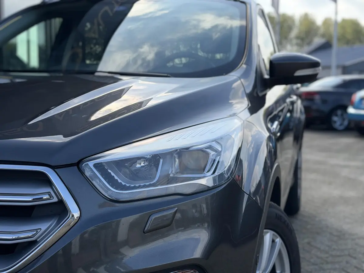 1.5 EcoBoost Titanium 150PK | Volledige Onderhoudshistorie | Trekhaak | Navigatie | Stoelverwarming | Stuurverwarming | Voorruitverwarming | Climate Control | Parkeersensoren Voor en Achter 