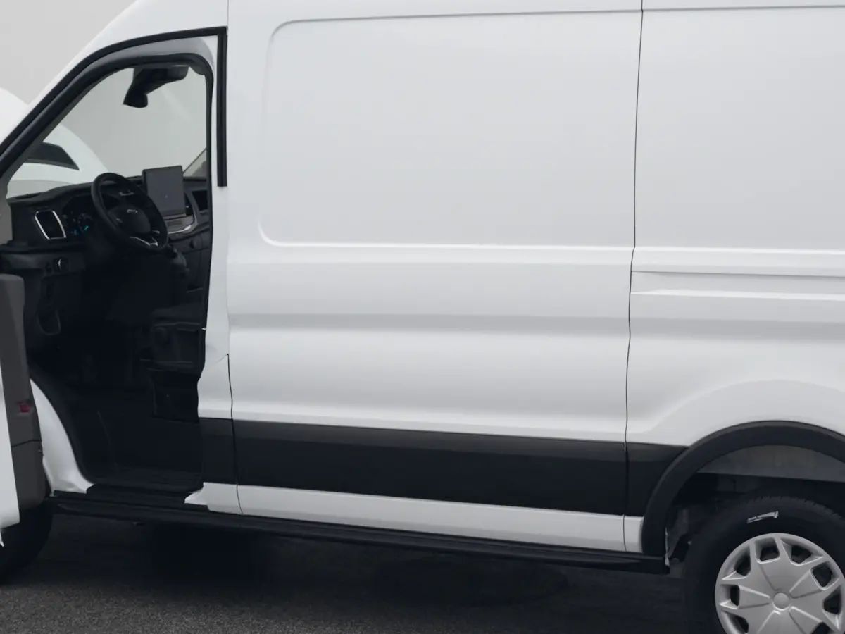 350 L2H2 Trend 68 kWh | CAMERA | CARPLAY | STOELVERWARMING