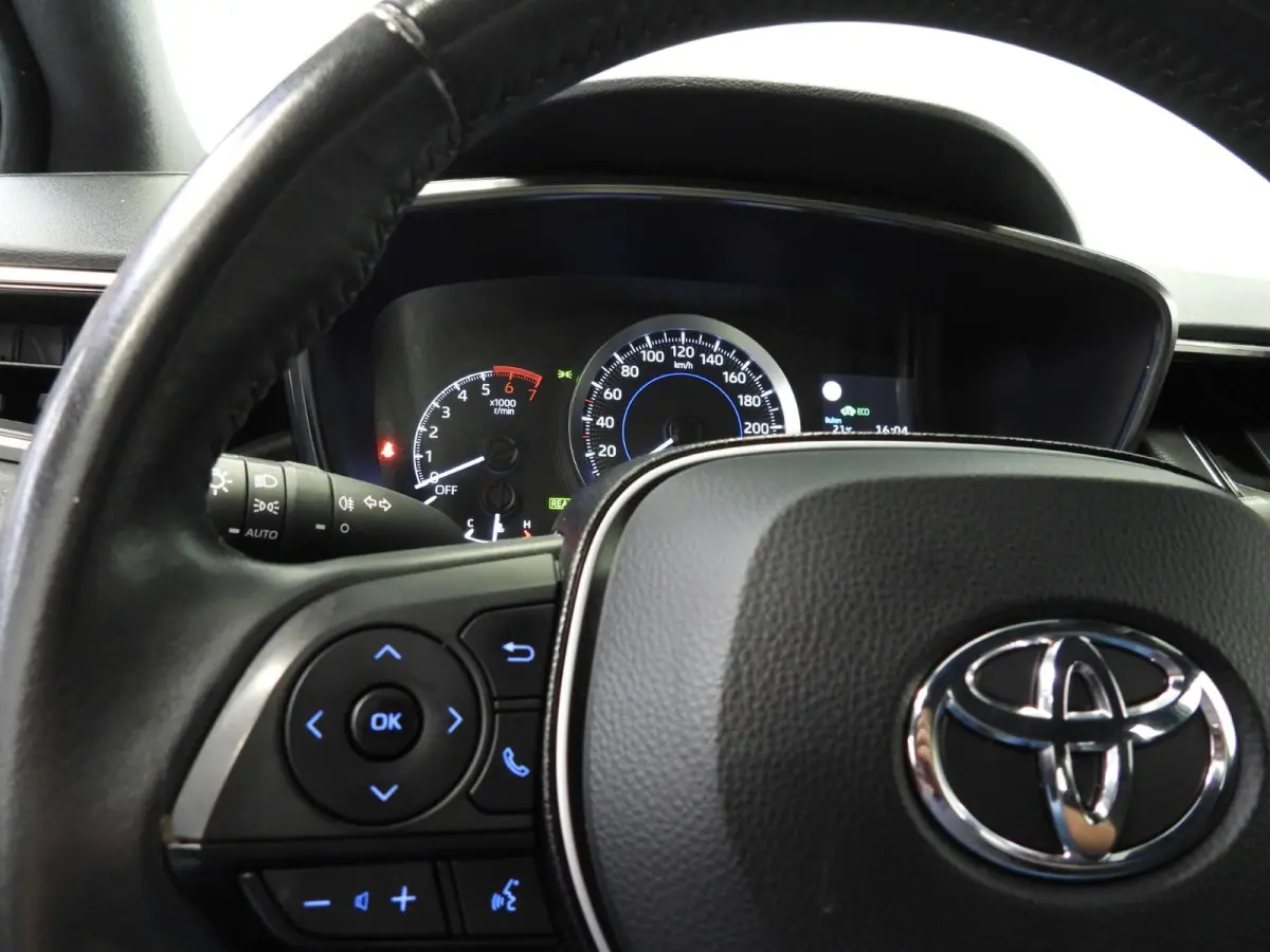 1.8 Hybrid Business NAVI-APP/TREKH./ADAPT.CRUISE/LED/16"LMV!