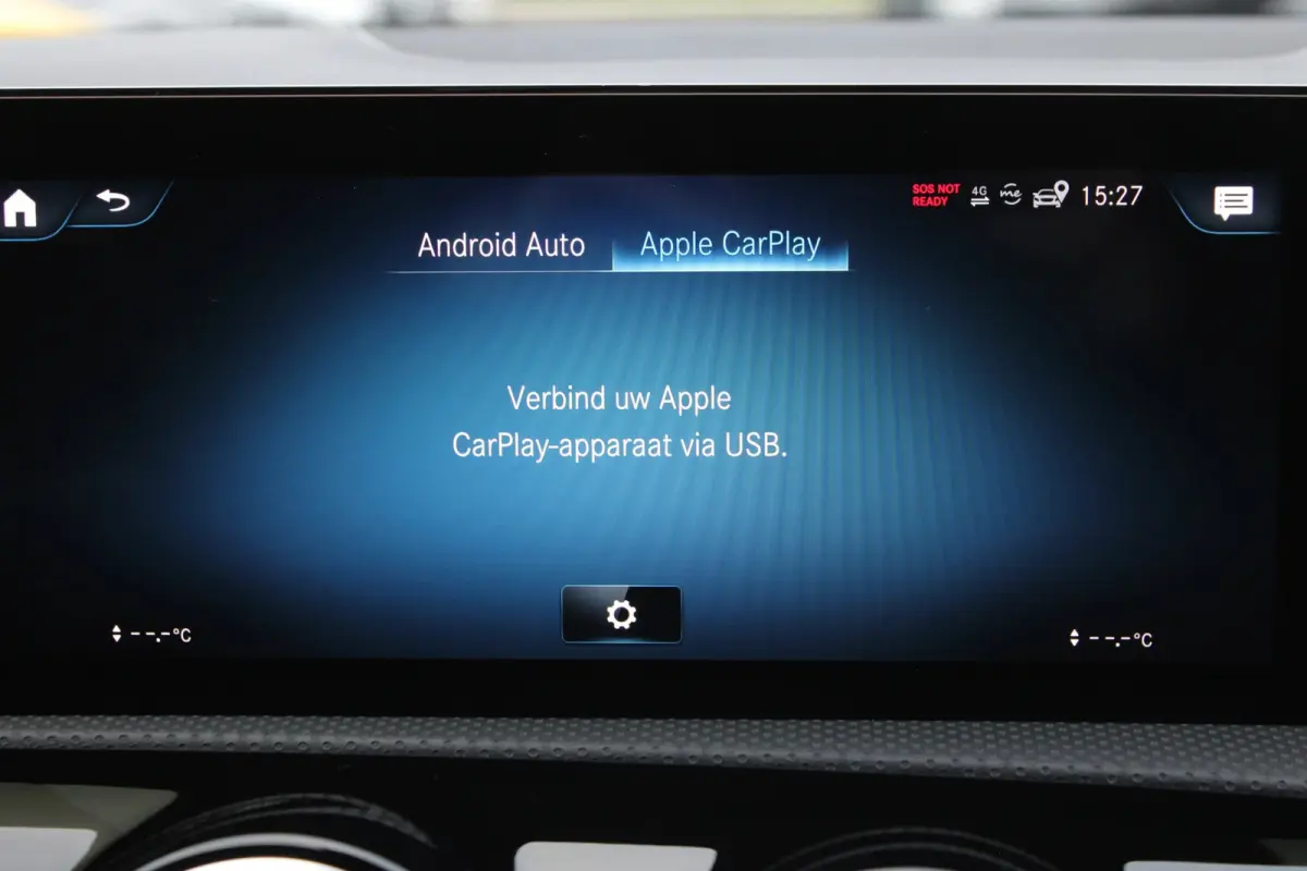 250e AUT8 Premium NIGHT PAKKET LEDER SFEER CARPLAY