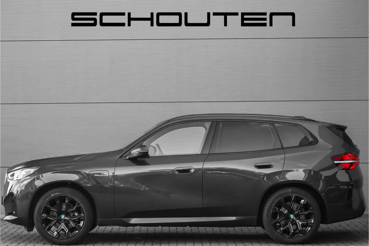 30e xDrive M-Sport Pano Driving Assist Plus 360° HUD H/K