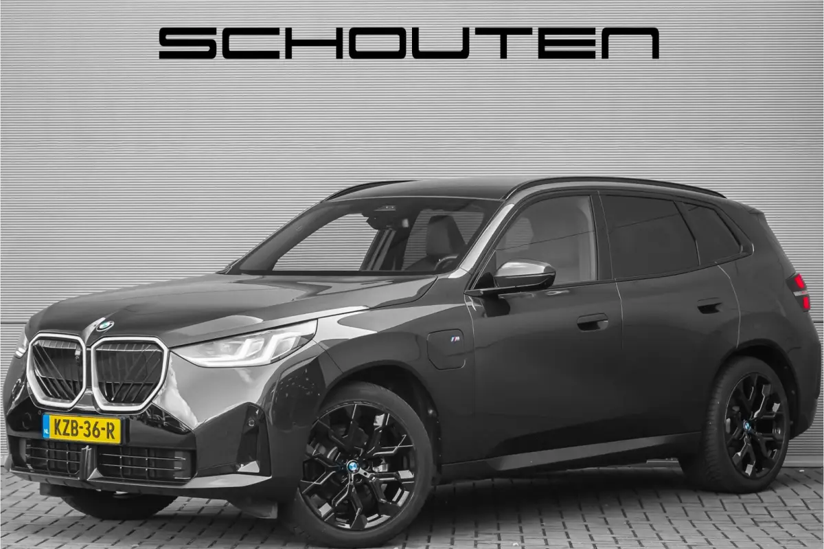 30e xDrive M-Sport Pano Driving Assist Plus 360° HUD H/K