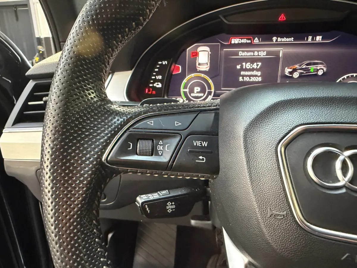 3.0 TDI e-tron quattro Sport | S-line interieur | Leder/alcantara | Camera | DAB | Elktr. stoel | NL Auto | NAP