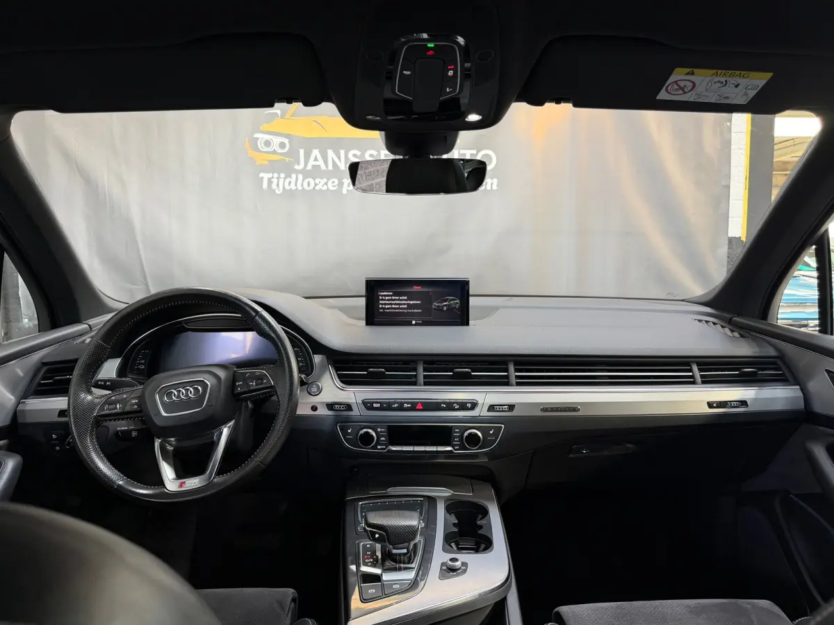 3.0 TDI e-tron quattro Sport | S-line interieur | Leder/alcantara | Camera | DAB | Elktr. stoel | NL Auto | NAP