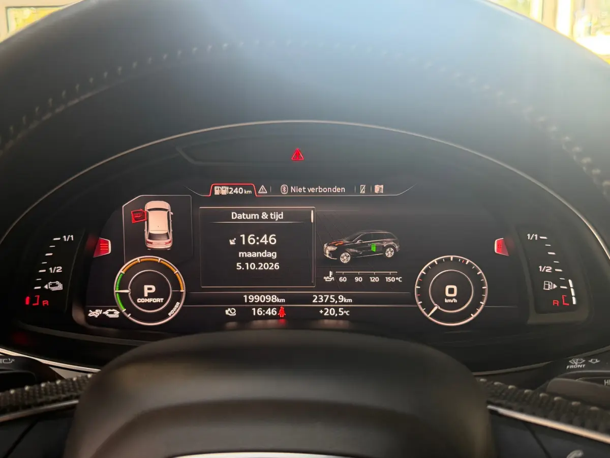 3.0 TDI e-tron quattro Sport | S-line interieur | Leder/alcantara | Camera | DAB | Elktr. stoel | NL Auto | NAP