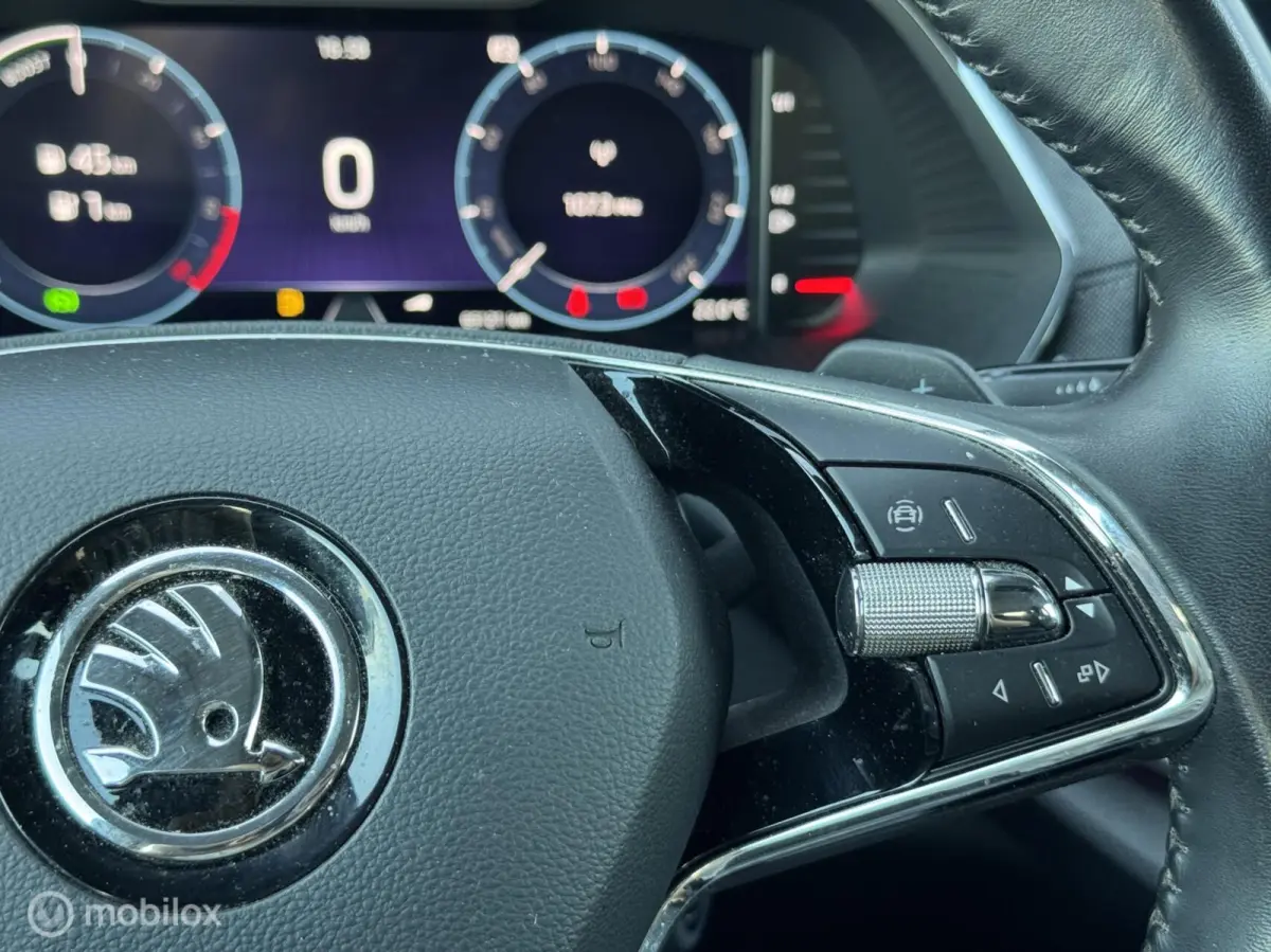1.4 TSI PHEV Memory, LED, Keyless