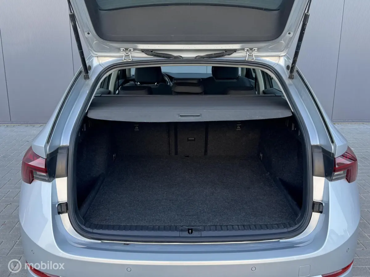 1.4 TSI PHEV Memory, LED, Keyless